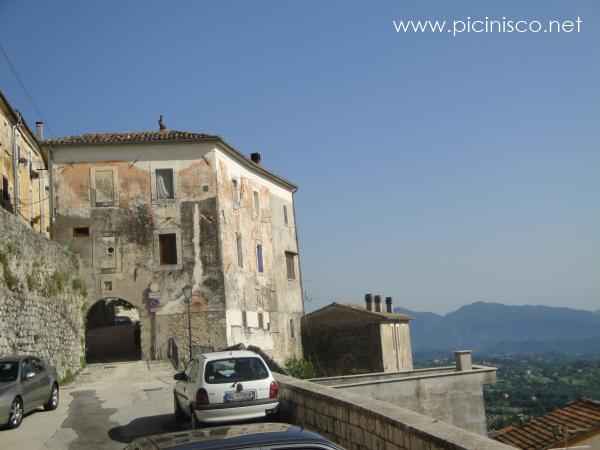 Les environs de Picinisco:: S. Donato Val di Comino
