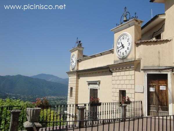 Piazza Astronomo Ernesto Capocci 